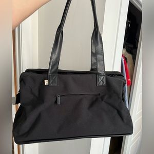 Beis convertable weekender bag